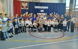 Galeria aktualności Ślubowanie klas I 70 3