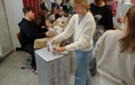 Galeria aktualności Wybory do Samorządu Uczniowskiego 2024/2025 72 3
