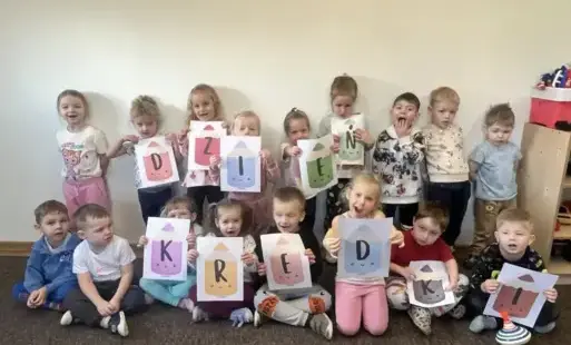 Zdjęcie do Dzień Kredki w przedszkolu. 