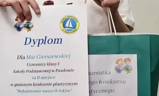 Zdjęcie do Sukces naszej uczennicy w Gminnym konkursie plastycznym " Bohaterowie naszych lektur"